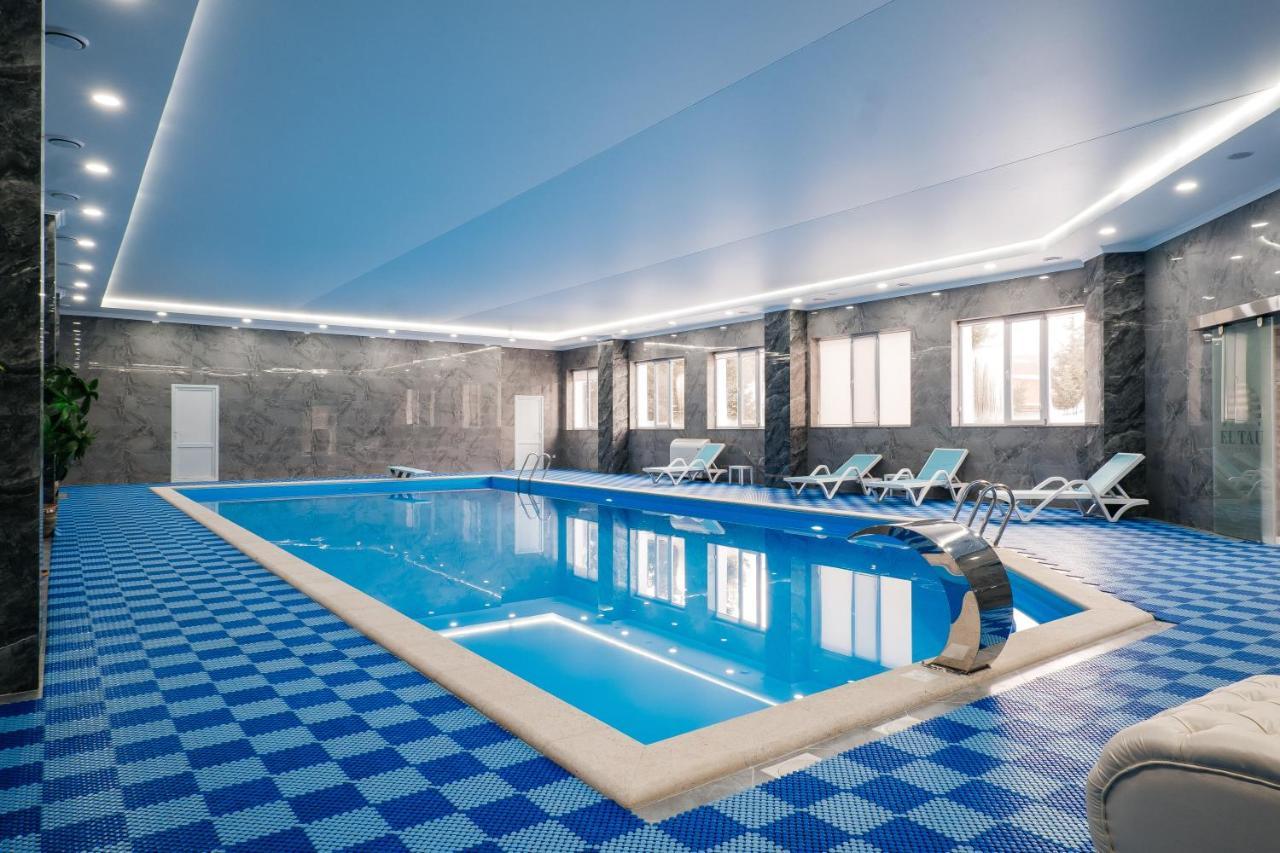 Hotel El-Tau Ekibastuz Zewnętrze zdjęcie