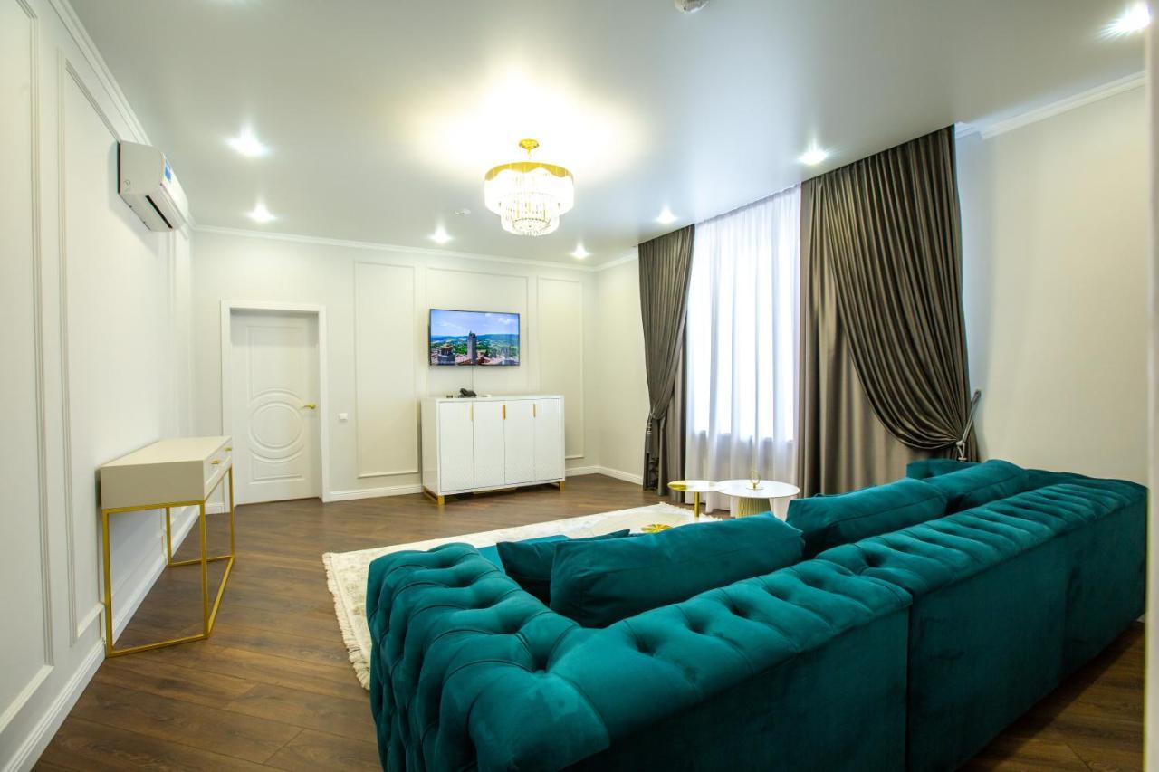 Hotel El-Tau Ekibastuz Zewnętrze zdjęcie