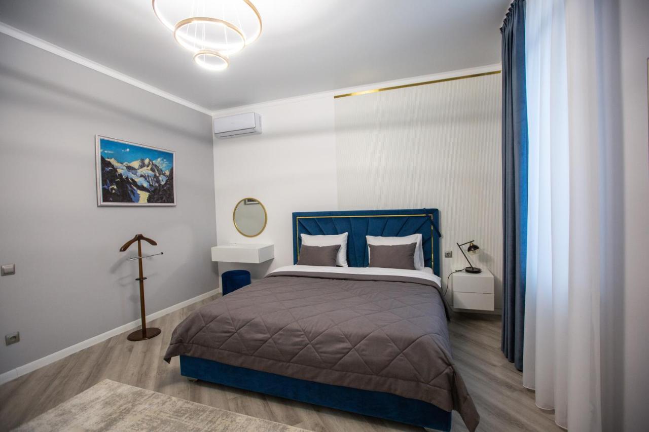 Hotel El-Tau Ekibastuz Zewnętrze zdjęcie